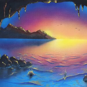 Solnedgang set fra grotte